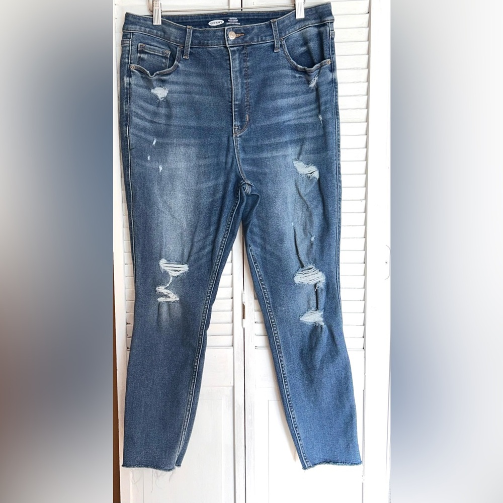 Womens Size 16 old Navy Rockstar Secret Slim pockets Extra Hi-Rise skinny jeans